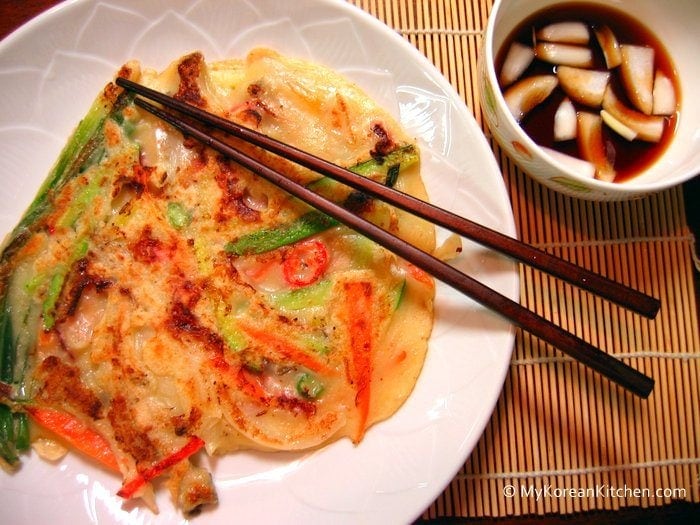 Korean Squid Pancakes (Ojingeo Buchimgae) Korean Squid Pancakes (Ojingeo Buchimgae)