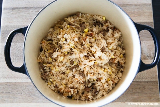 Stove top cooked kongnamul bap (soybean sprout rice)