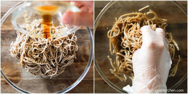 Mixing the soba noodles with the perilla oil dressing.