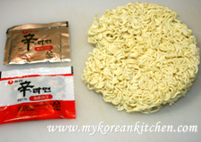 Spicy Noodles with Green Bean Sprouts noodles inside
