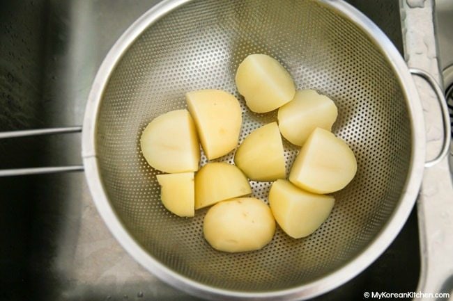 Boiled potatoes