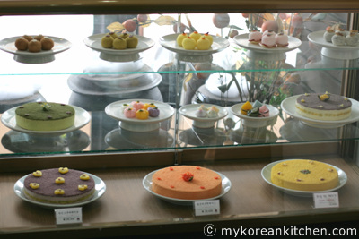 Ddeok (Korean Rice Cake) Cafe - Jilsiru 9