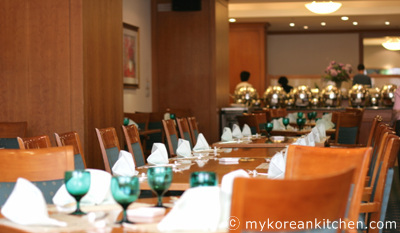 Lunch Buffet at Milky Way10