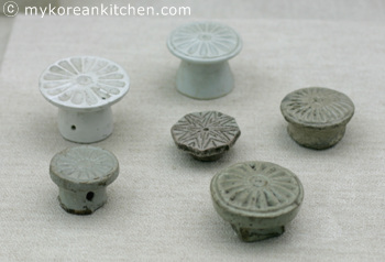 Tteok and Kitchen Utensil Museum - Tteoksal - Rice cake pattens 1