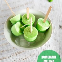 Melona Bar (Honeydew Melon Ice Pops) | MyKoreanKitchen.com