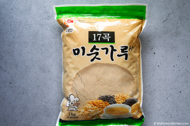 Unopened package of misugaru powder.