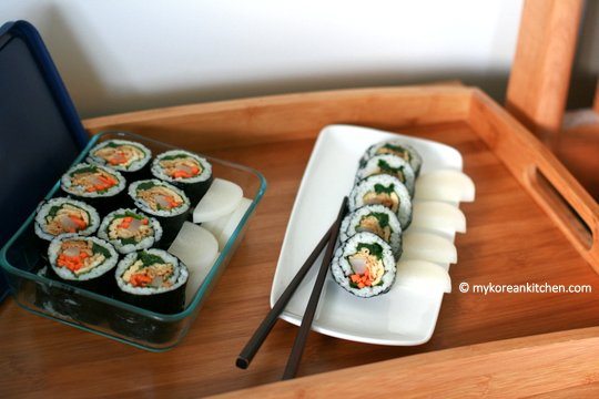 Korean style inari roll (Yubu kimbap) lunch box