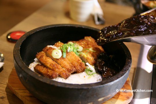 Dolsot Jjajang Tonkatsu