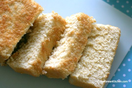 Beksul Castella Mix (Sweet Honey Sponge Cake - Pre mix version) sliced