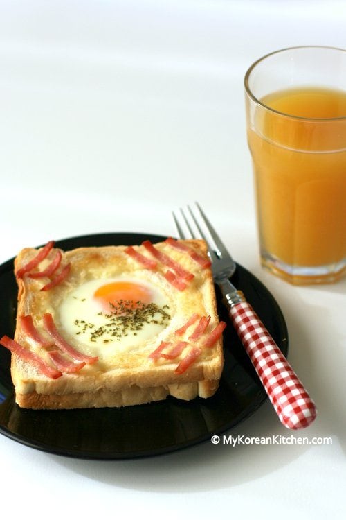 K-POP Food: Korean Flag Toast | MyKoreanKitchen.com