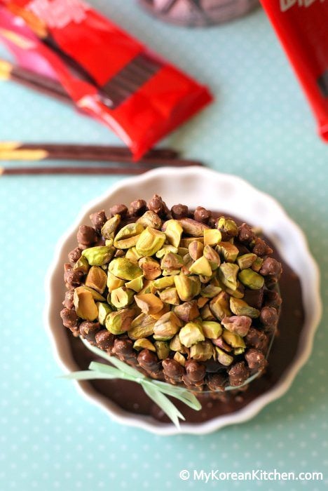 Celebrate "Pepero Day" with super easy and simple Pepero cake | MyKoreanKitchen.com