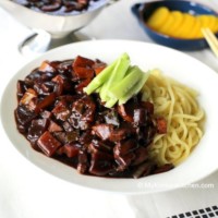 Korean Black Bean Sauce Noodles (Jajangmyeon) | MyKoreanKitchen.com