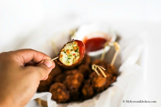 How to make Korean fish cakes (Eomuk, Odeng) from scratch | MyKoreanKitchen.com