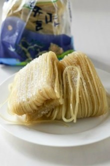 Ingredients description: Korean chewy noodles (Jjolmyeon) | MyKoreanKitchen.com