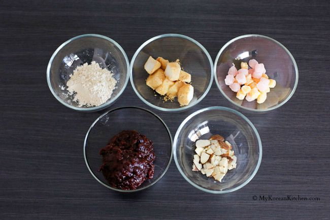 Korean Milk Ice Sorbet: Injeolmi Bingsu - A perfect Korean summer dessert. Loaded with delicious dessert toppings! | MyKoreanKitchen.com