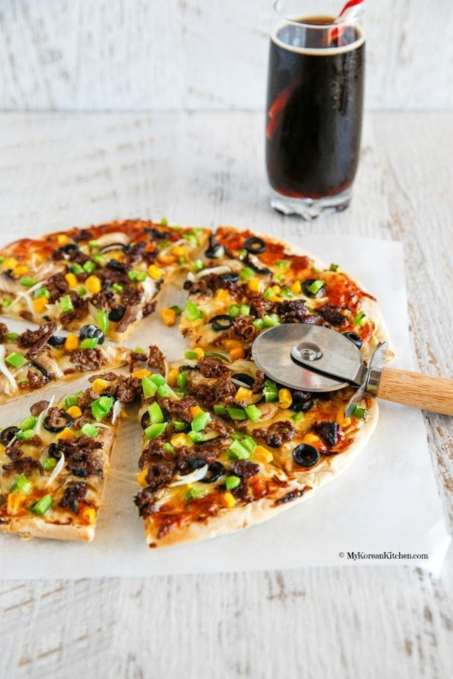 How to make Bulgogi pizza. This is a popular Korean fusion pizza in Korea. It's a great way to use up leftover Bulgogi. It's super delicious! | MyKoreanKitchen.com