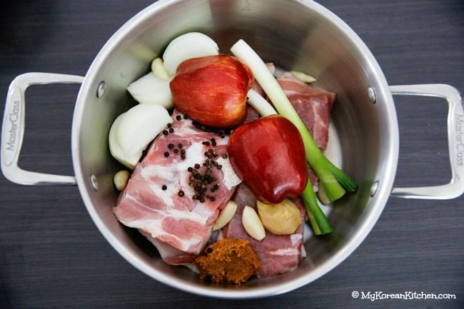 Apple Infused Korean Pork Wraps (Bossam) | MyKoreanKitchen.com