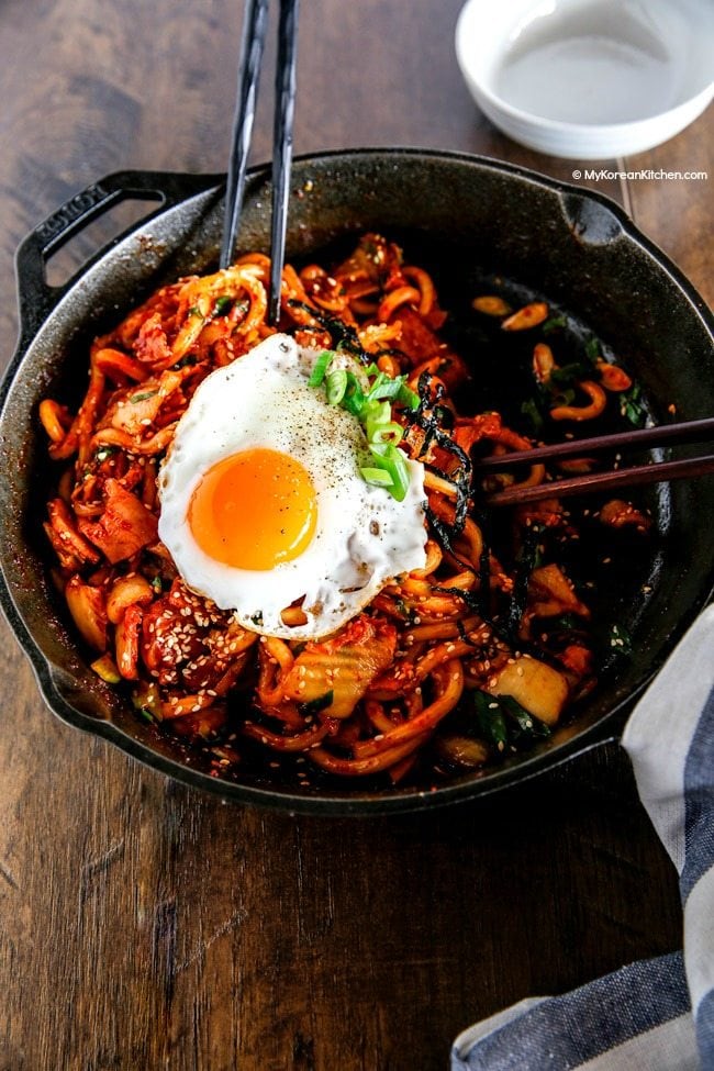 How to make Kimchi udon noodle stir fry | MyKoreanKitchen.com
