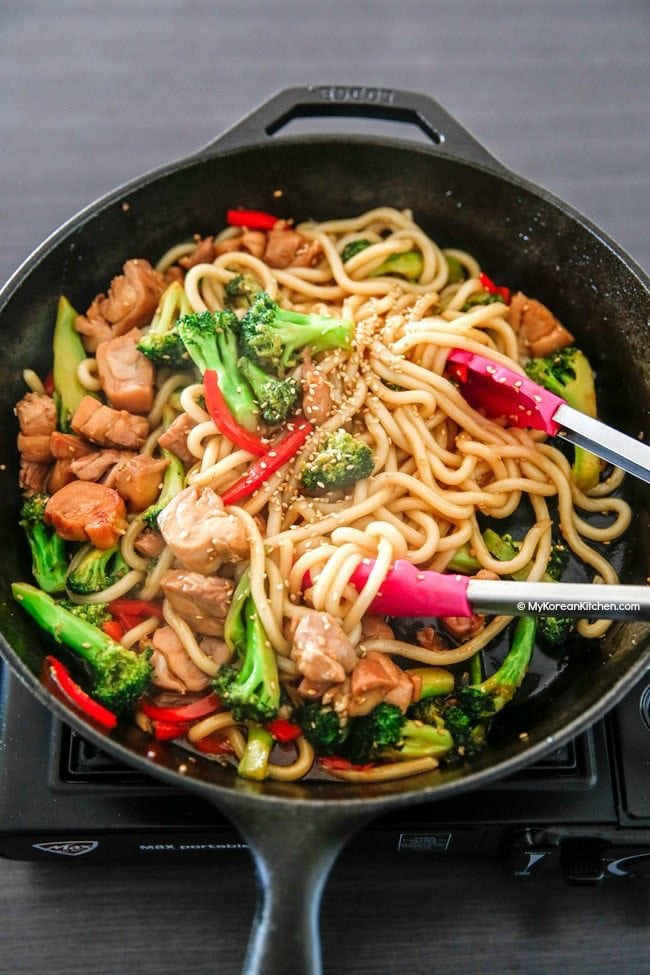 How to Make Easy Chicken and Broccoli Noodle Stir Fry | MyKoreanKitchen.com