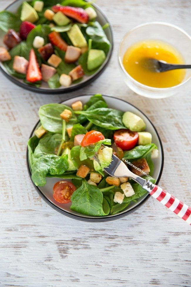 Korean Style Yuzu Dressing (Yuza Sauce) | MyKoreanKitchen.com
