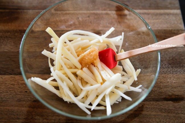 Seasoning Bellflower Root