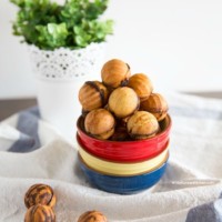 Korean walnut pastry (Hodugwaja)